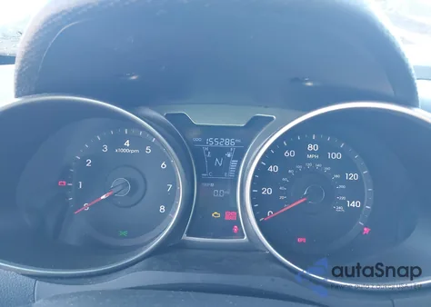 2012 Hyundai Veloster Base W/Red/Black z USA, uszkodzony, nr VIN KMHTC6ADXCU079050